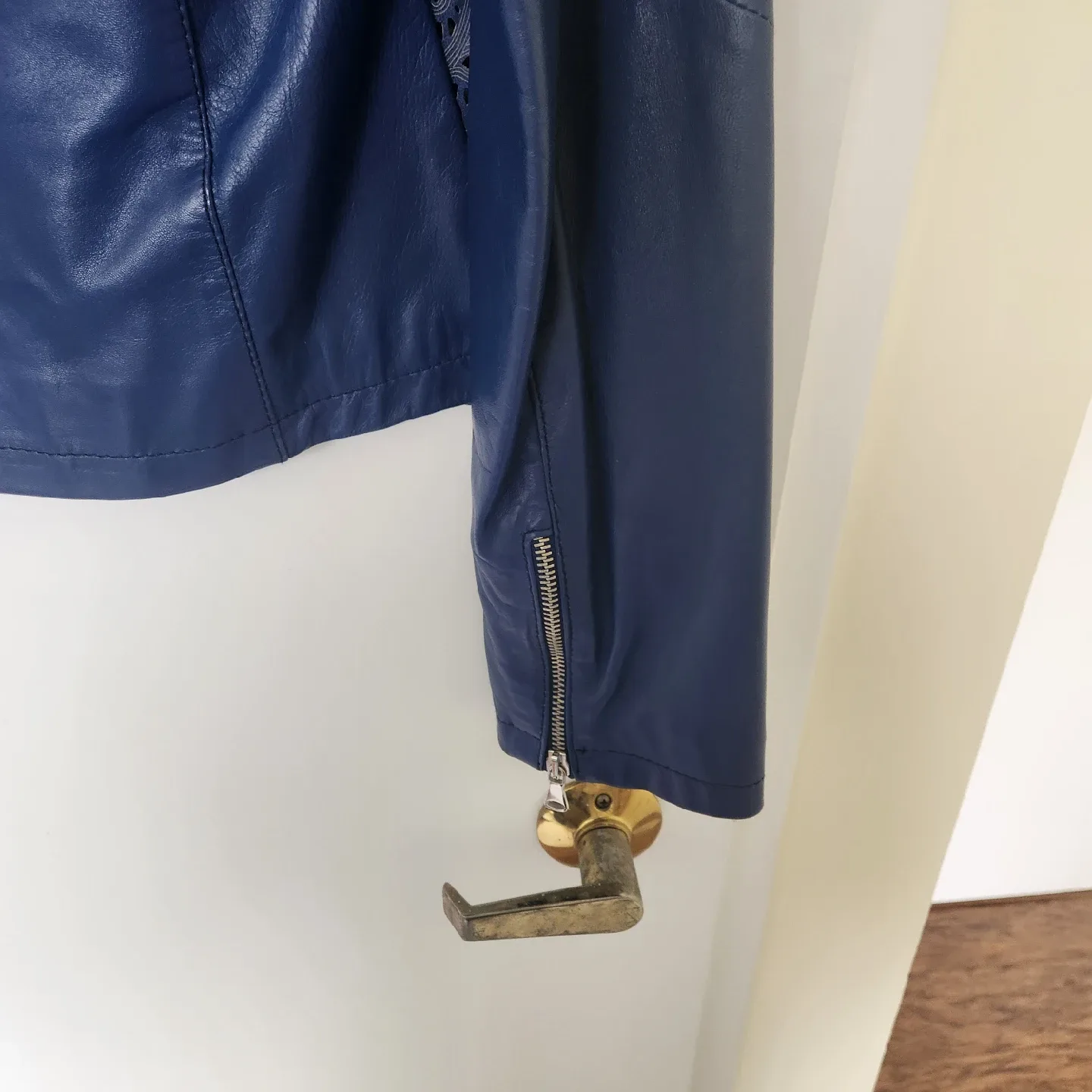 D Collezioni Blue Leather Jacket Paisley Laser Cut image indicator(5)