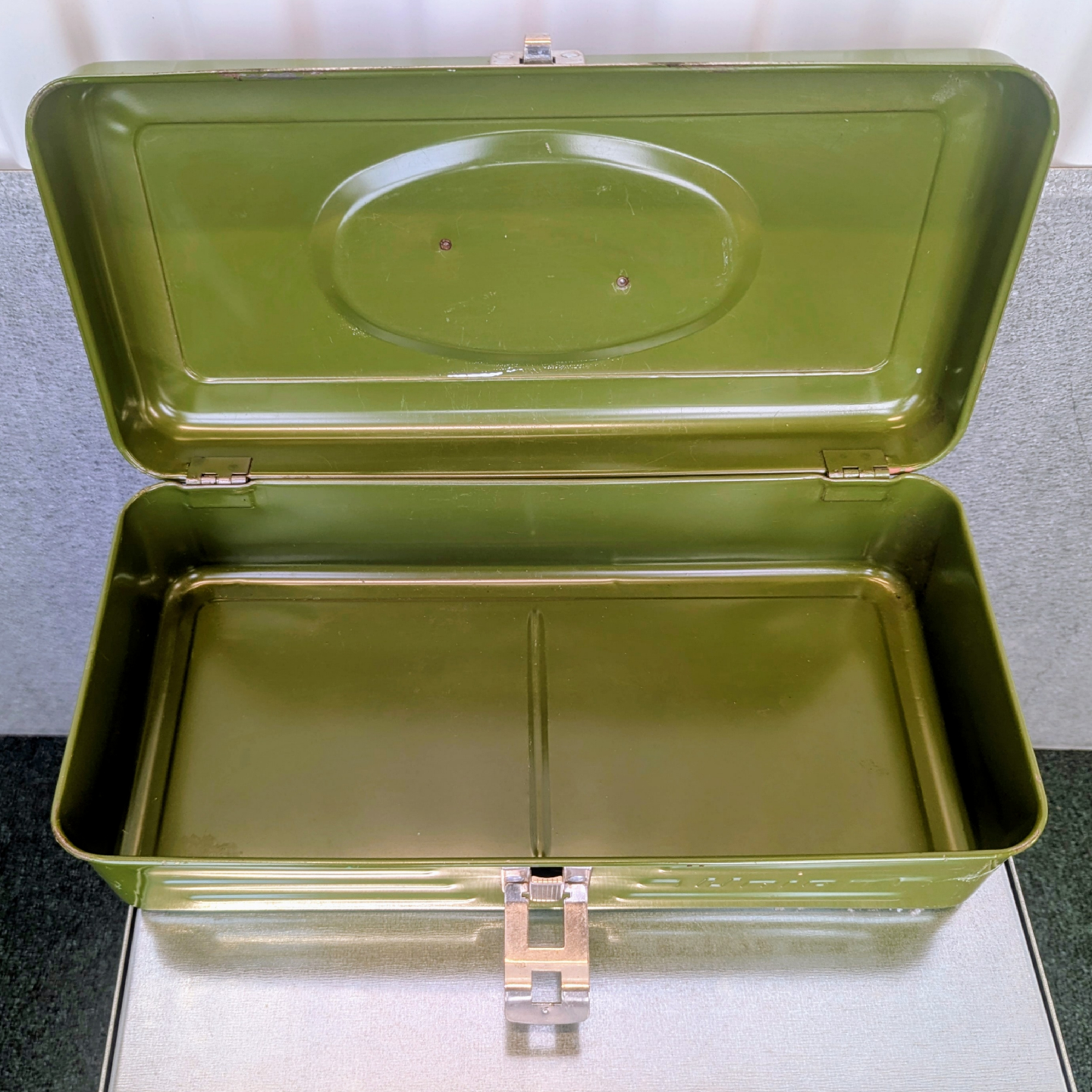 Vintage Union Green Metal Toolbox / Storage Box - photo 3