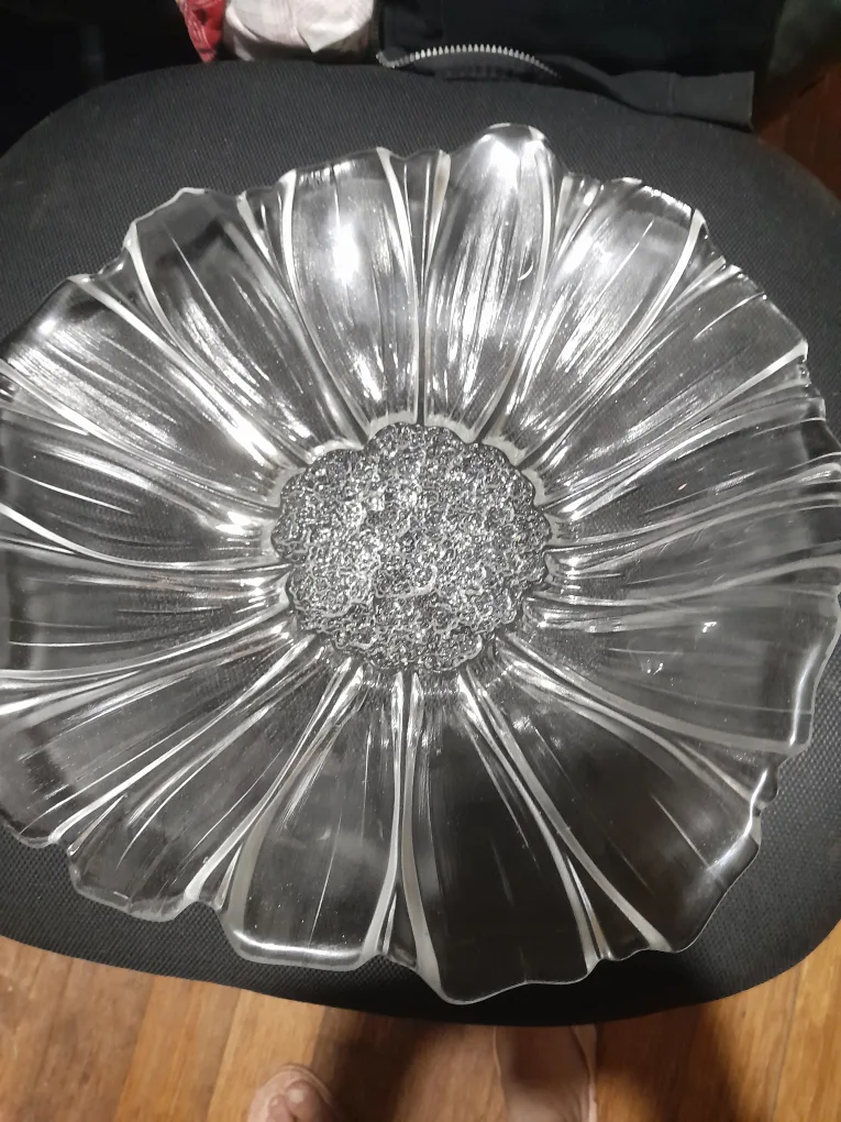 Clear Glass Decorative Bowl thumbnail