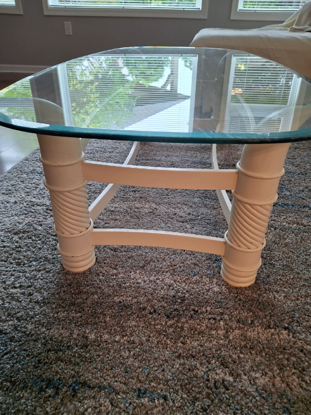 Glass topped coffee table image indicator(2)