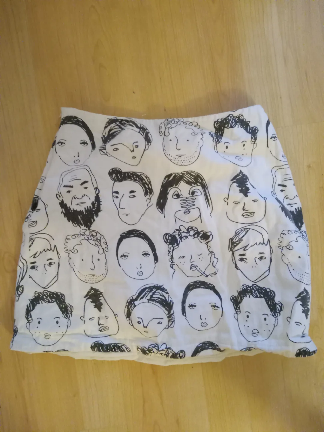 Shekou All-over Portrait Face Print  Mini-skirt thumbnail
