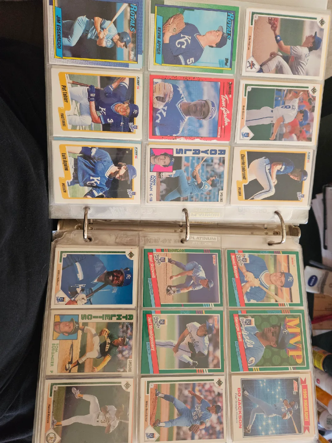 Vintage Baseball Cards Collection image indicator(2)