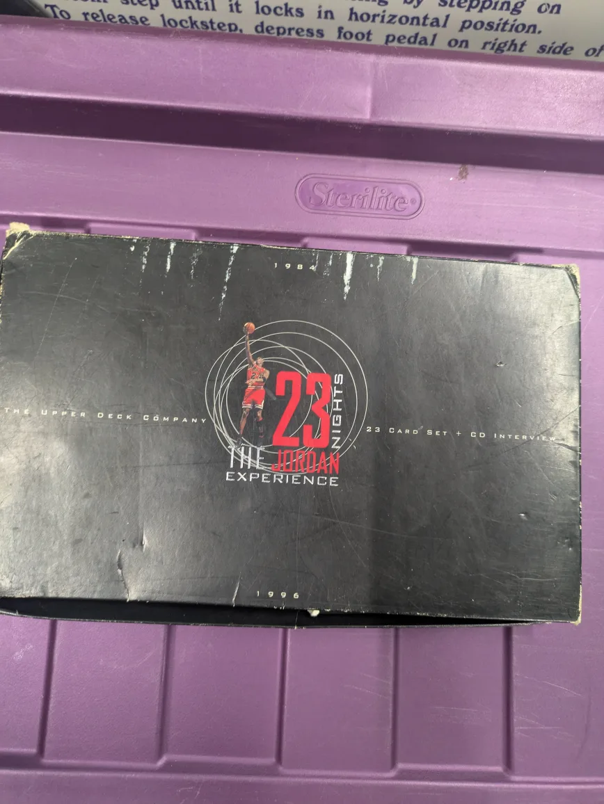 Upper Deck Michael Jordan 23 Nights Card Set + CD thumbnail