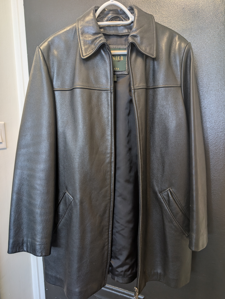 Danier Canada Black Leather Jacket  (Men's Medium)