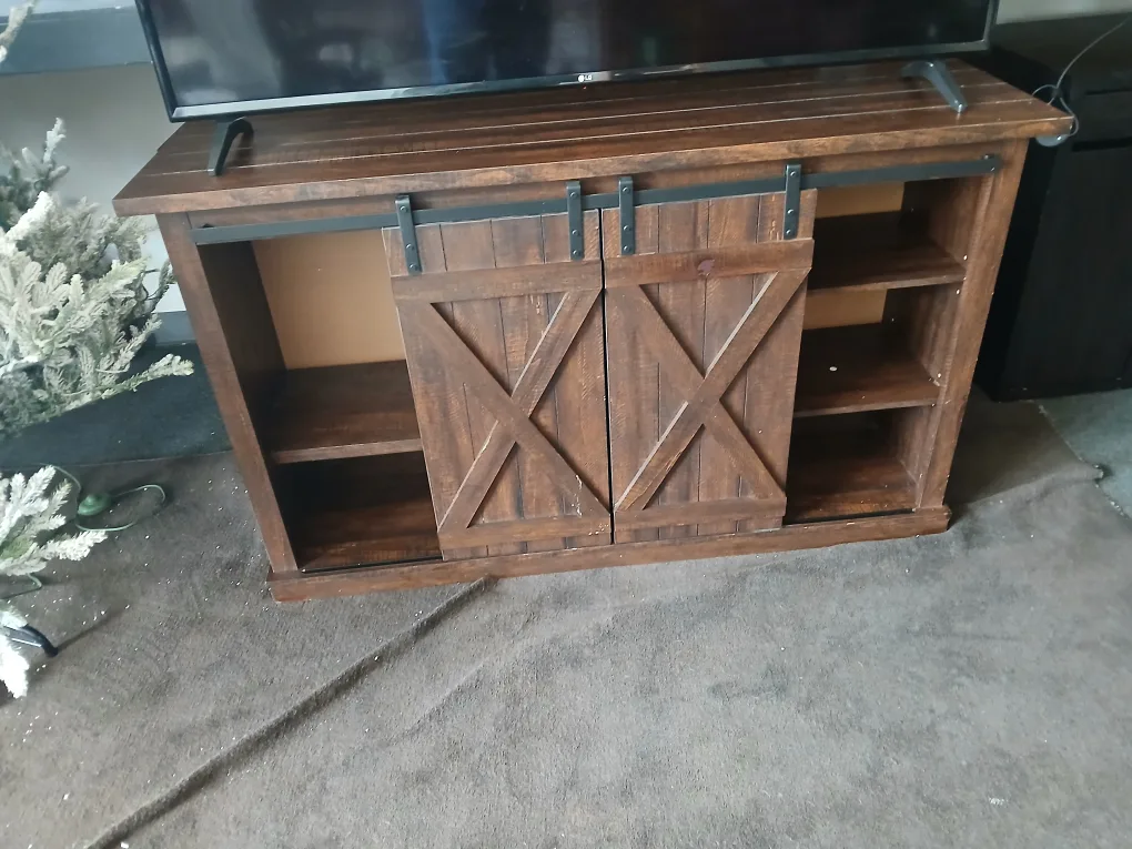 TV stand thumbnail