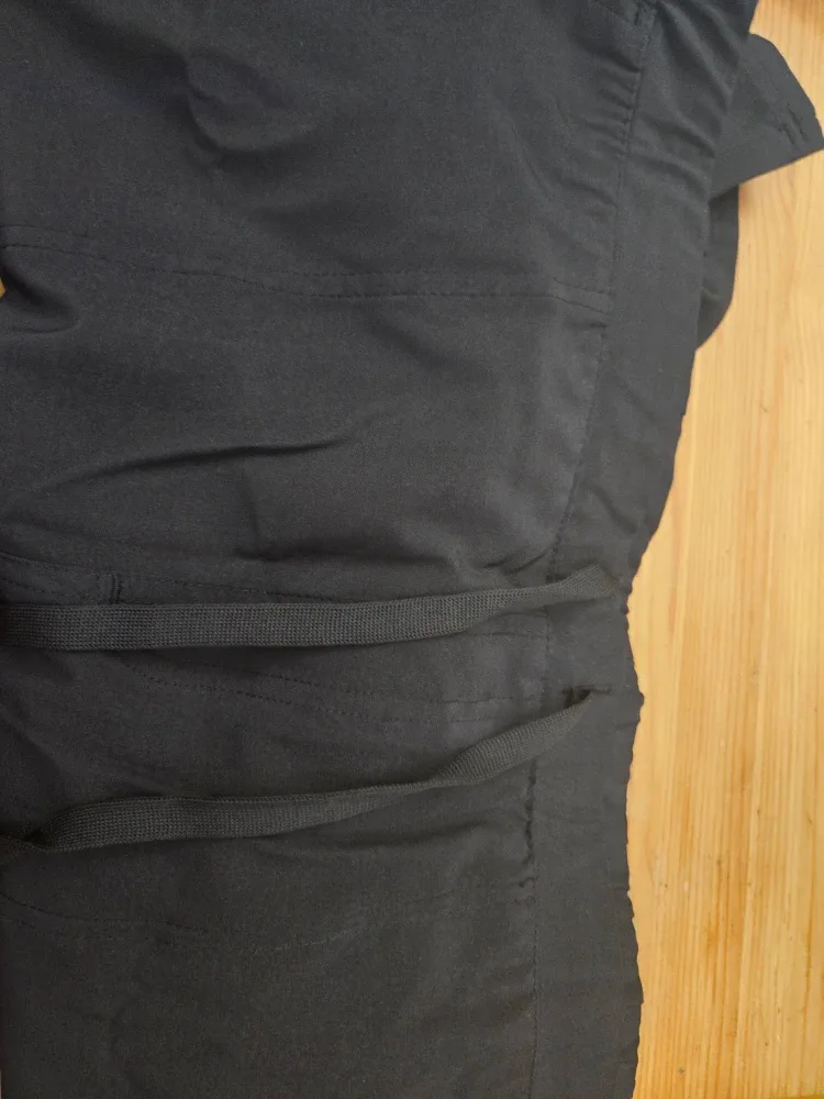 scrub pants thumbnail