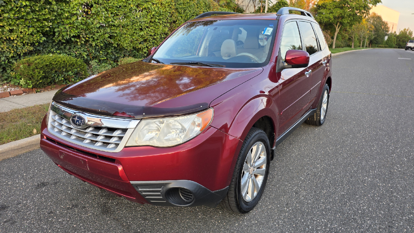 2011 Subaru Forester AWD 82k miles- Maroon SUV - photo 2
