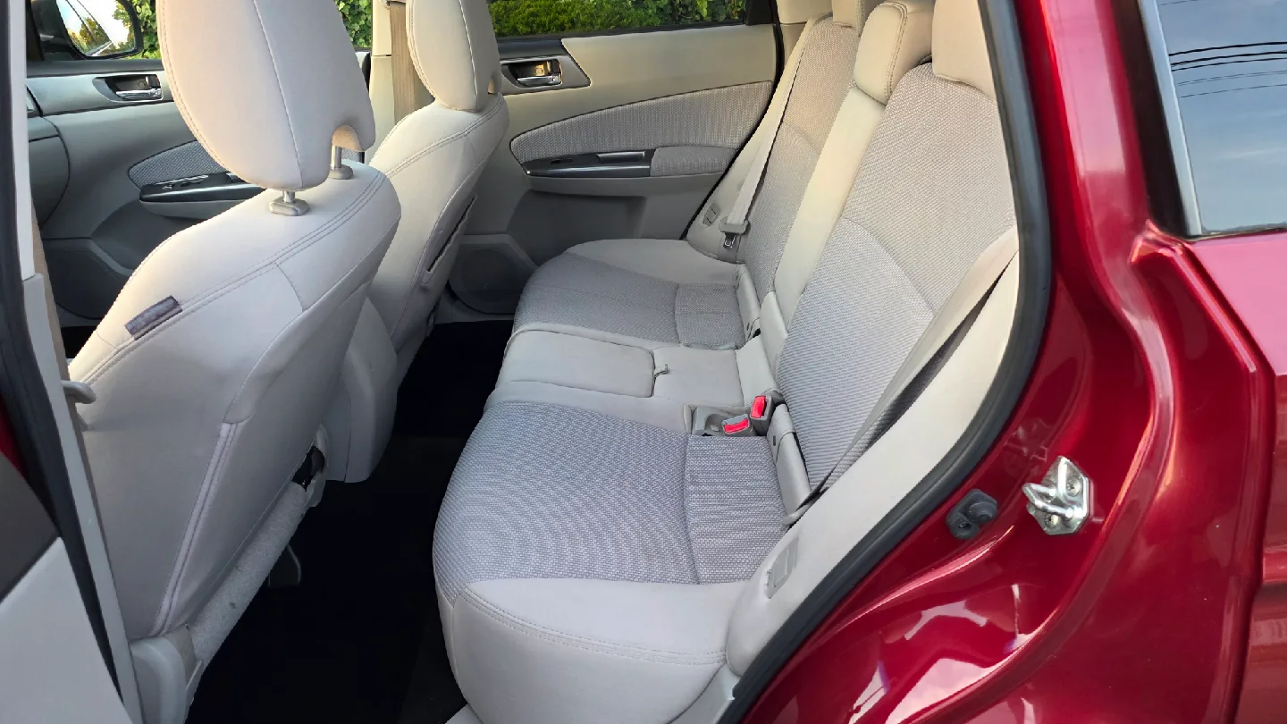 2011 Subaru Forester AWD 82k miles- Maroon SUV image indicator(6)