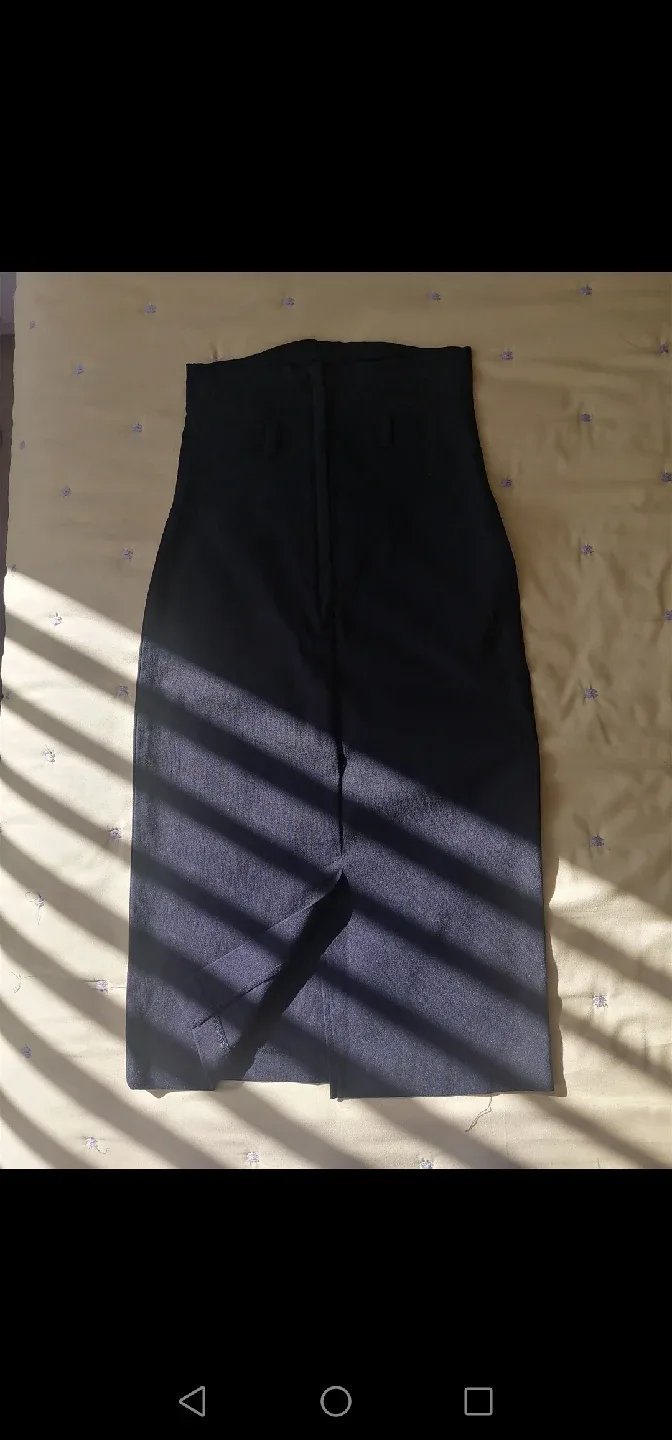 Black High Waisted Pencil Skirt image indicator(4)