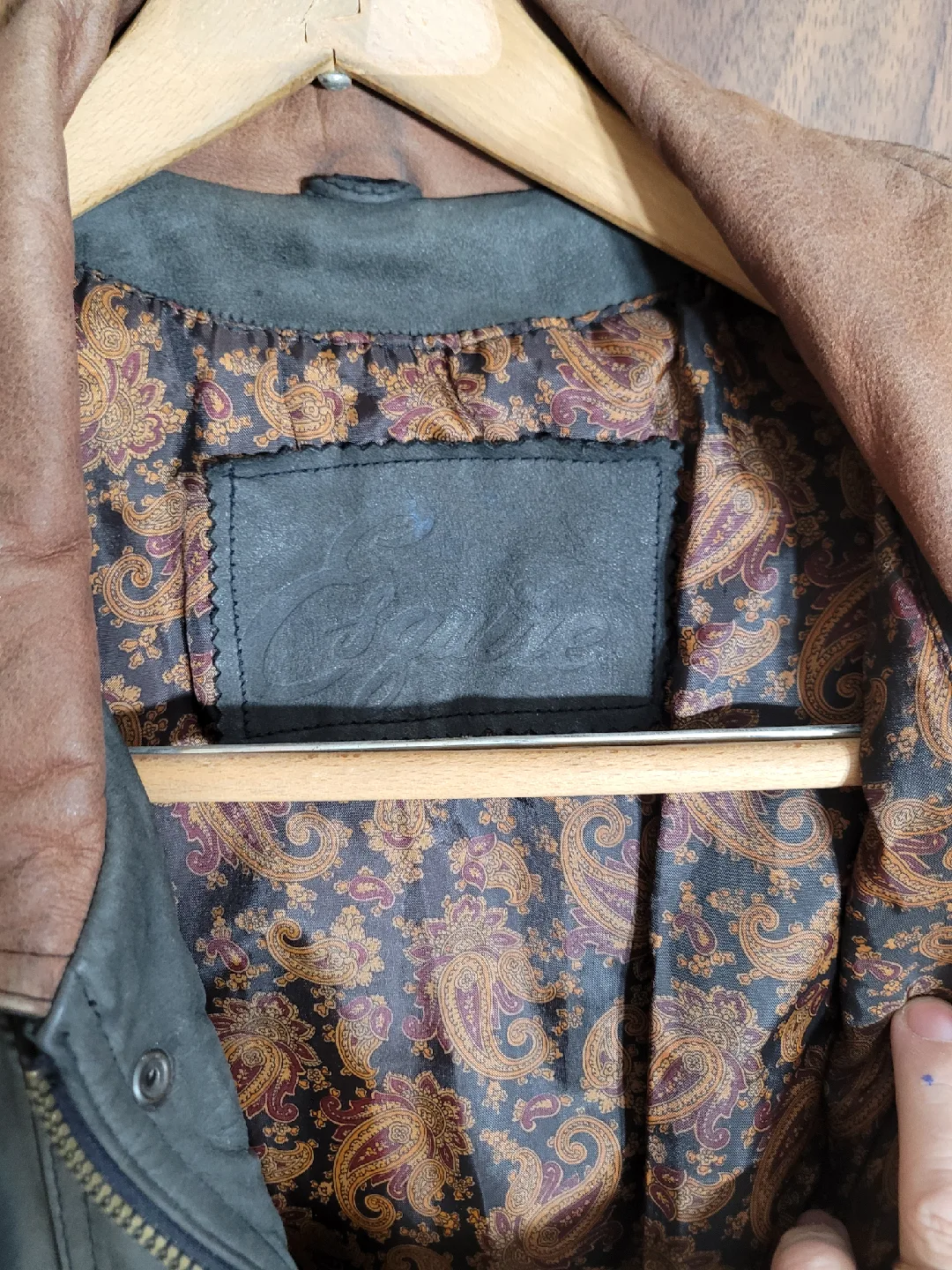 Vintage Leather Jacket - Size S image indicator(5)