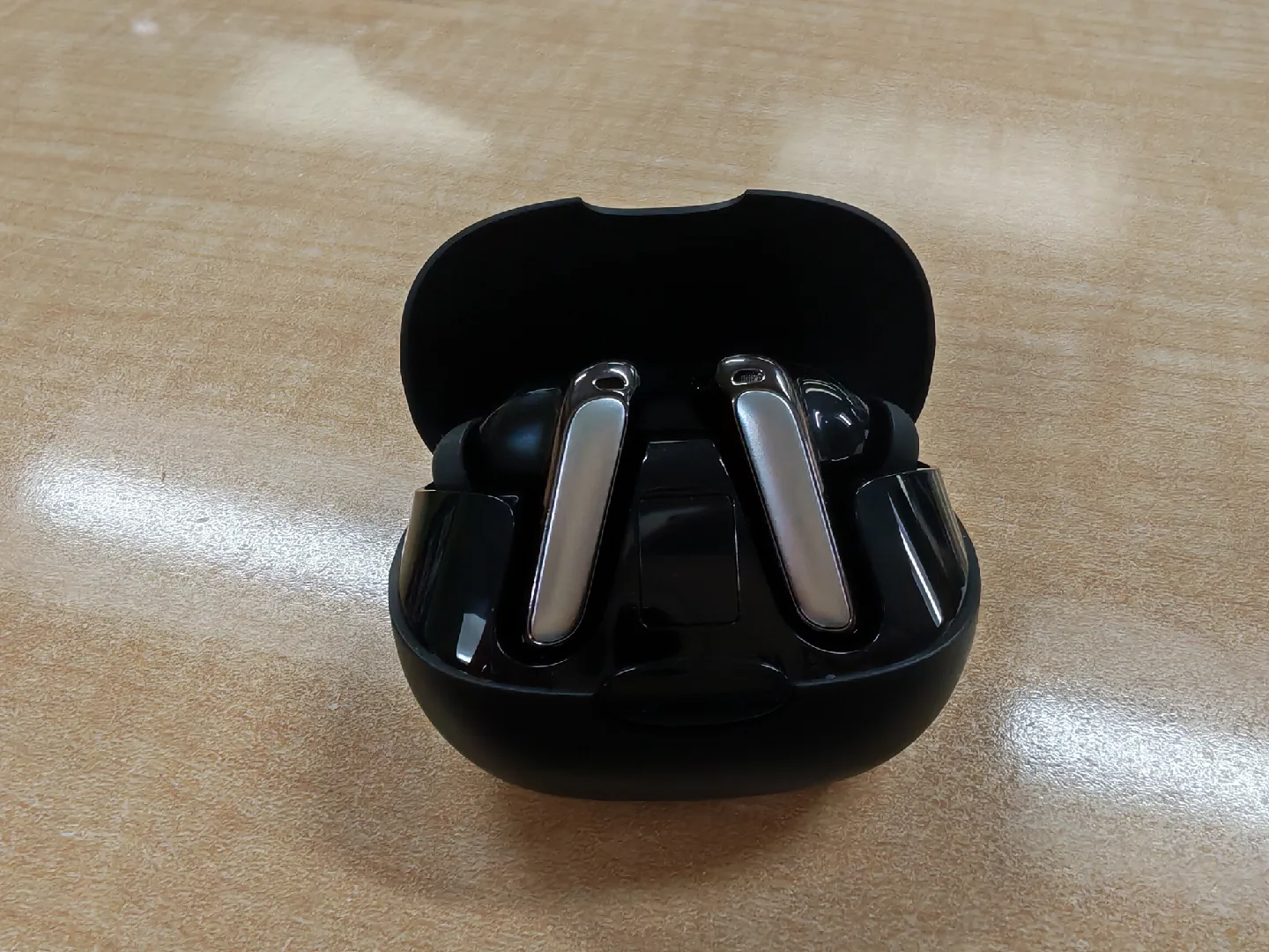 Puqo EV68 True Wireless Earbuds - New image indicator(6)