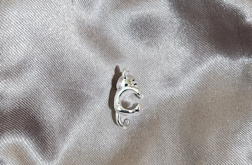 Hanging Cat Charm - photo 2