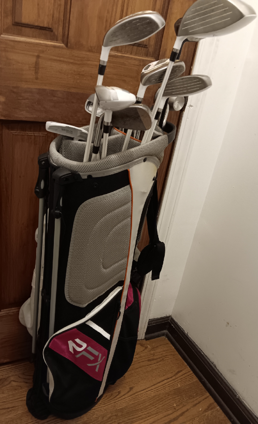 Golf Club Set with Bag