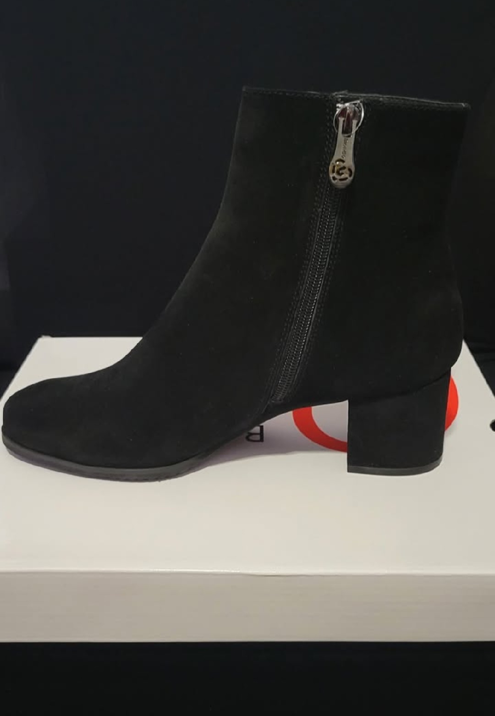 Blondo Waterproof Black Suede Ankle Boots - photo 2