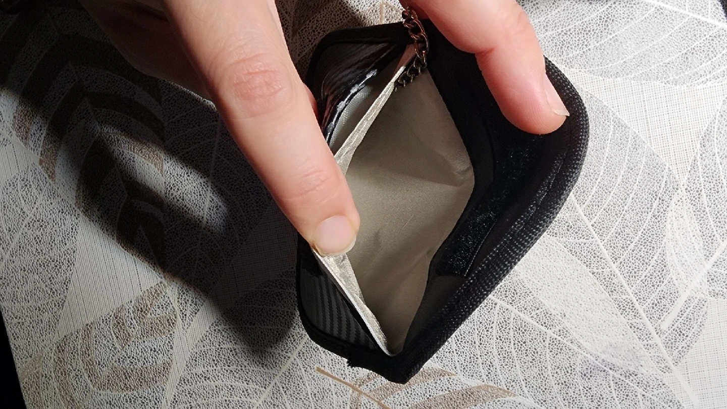 Faraday key pouch - photo 2