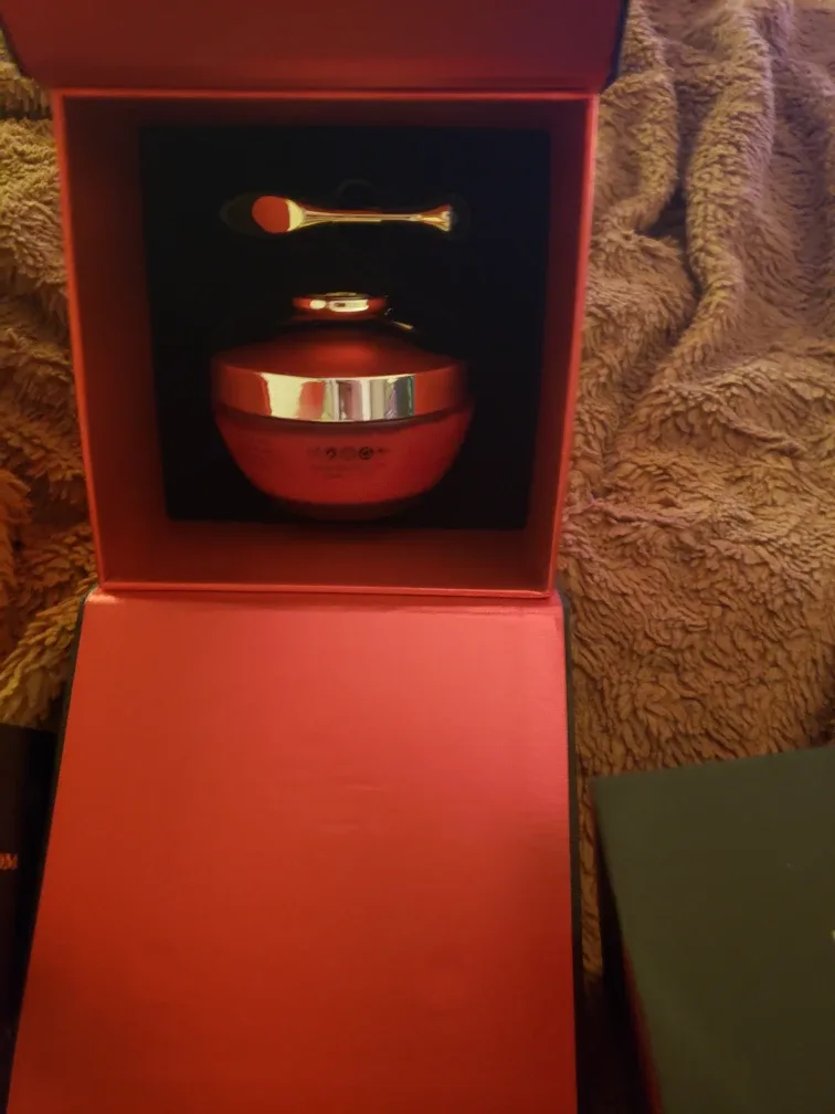 New D'OR24K caviar cream,masks, eye, moisturizers image indicator(8)