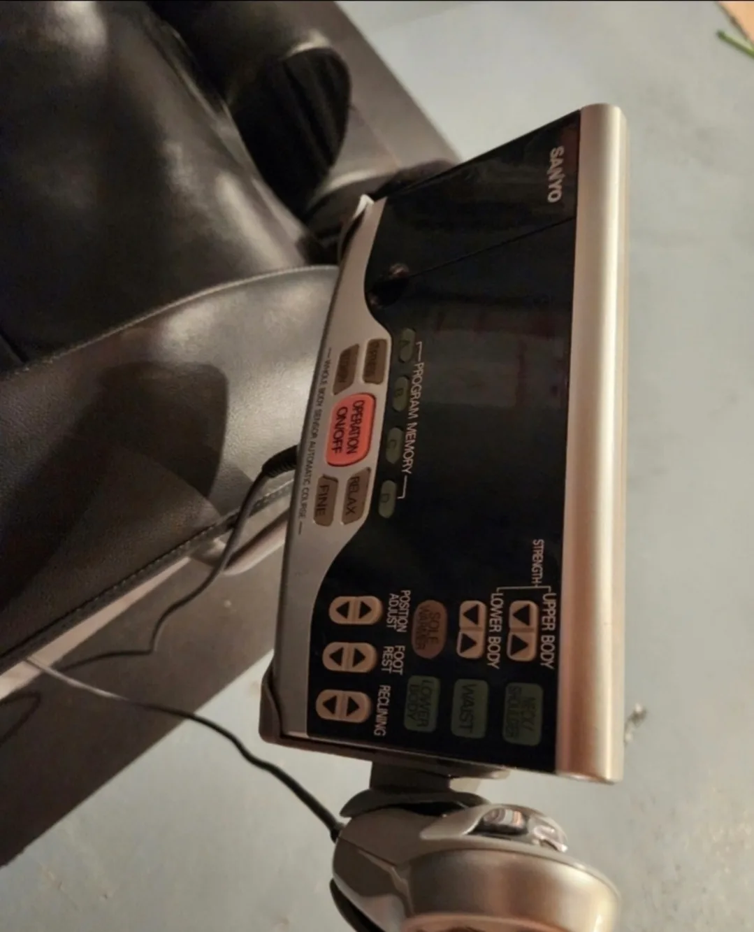 Sanyo Massage Chair - Full Body Relaxation image indicator(3)