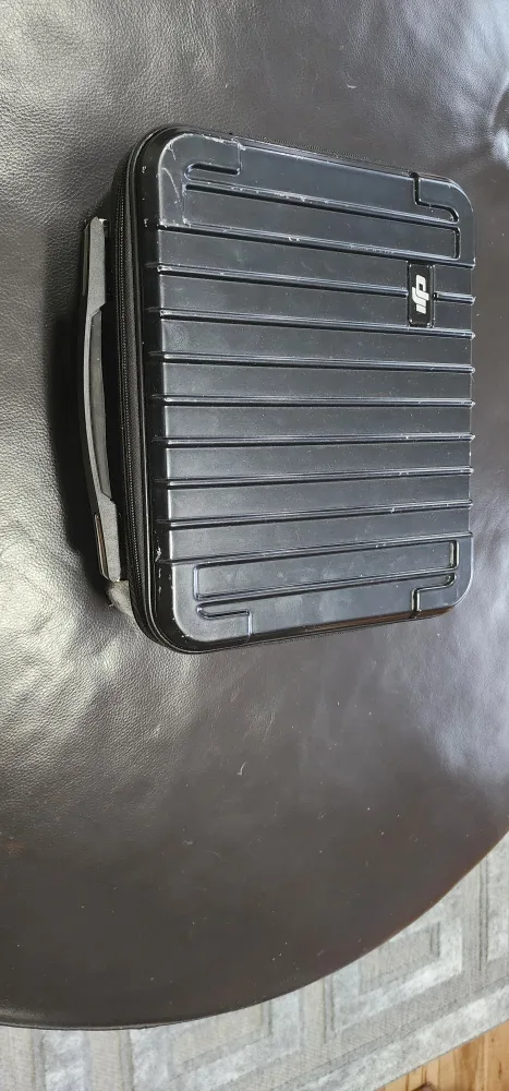 Drone / equipmenthardshels, bacpacks, waterproof hard cases. image indicator(2)