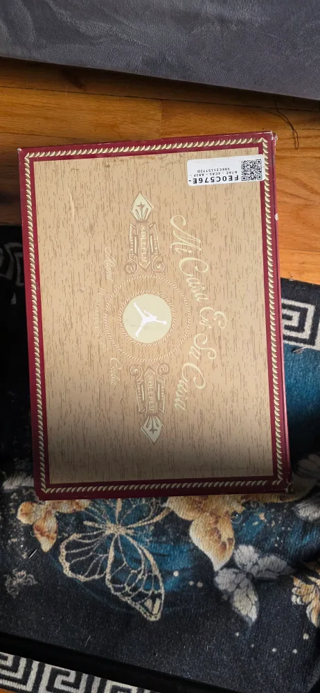 Air Jordan 8 Retro SP Size 9 image indicator(3)