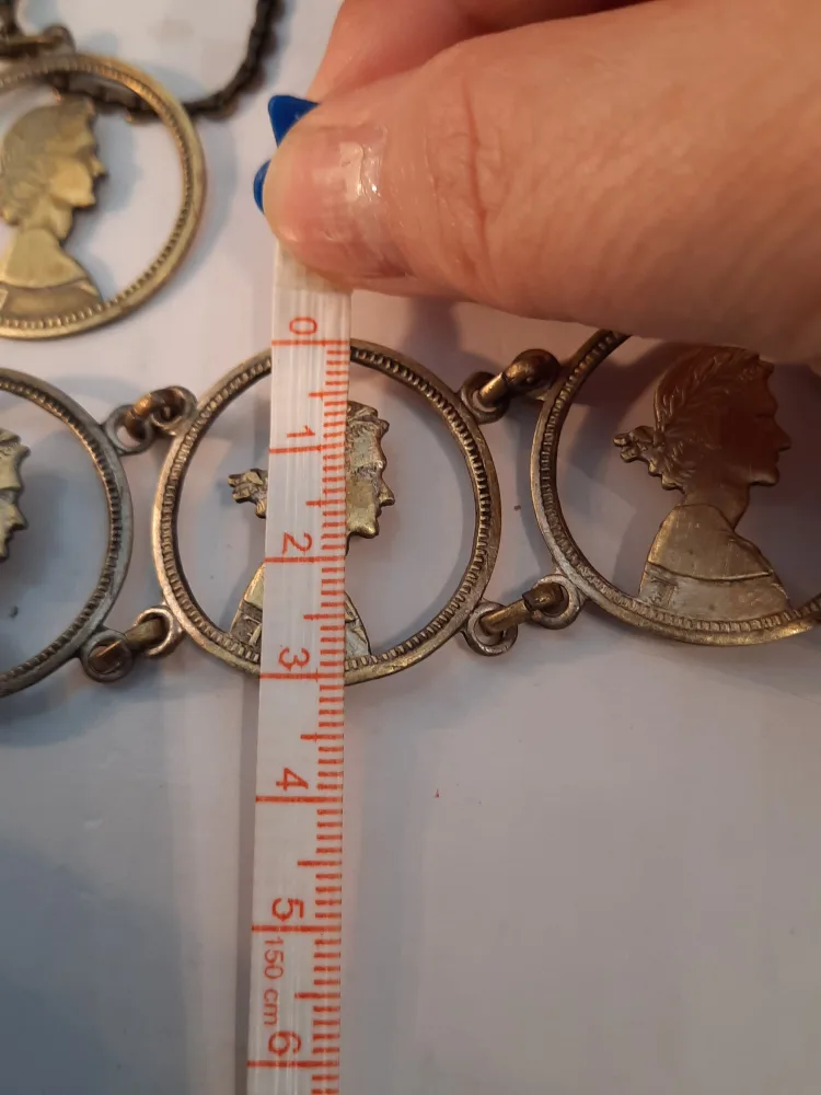 antic Cameo brass bracelet  and pendant image indicator(7)