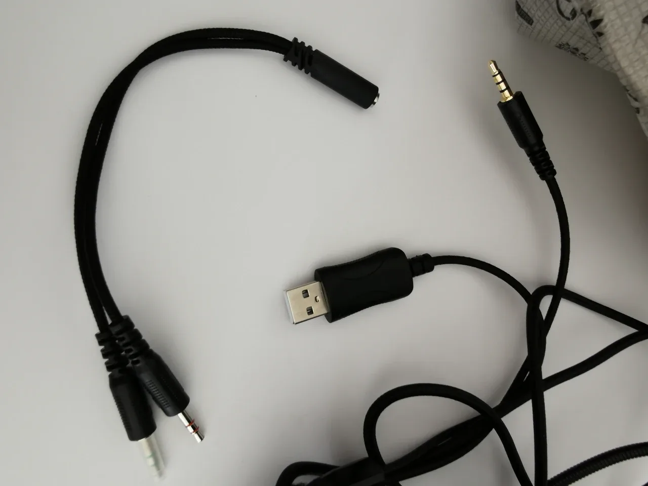 ONITOON X26 Black Cat Ear Gaming Headset image indicator(5)