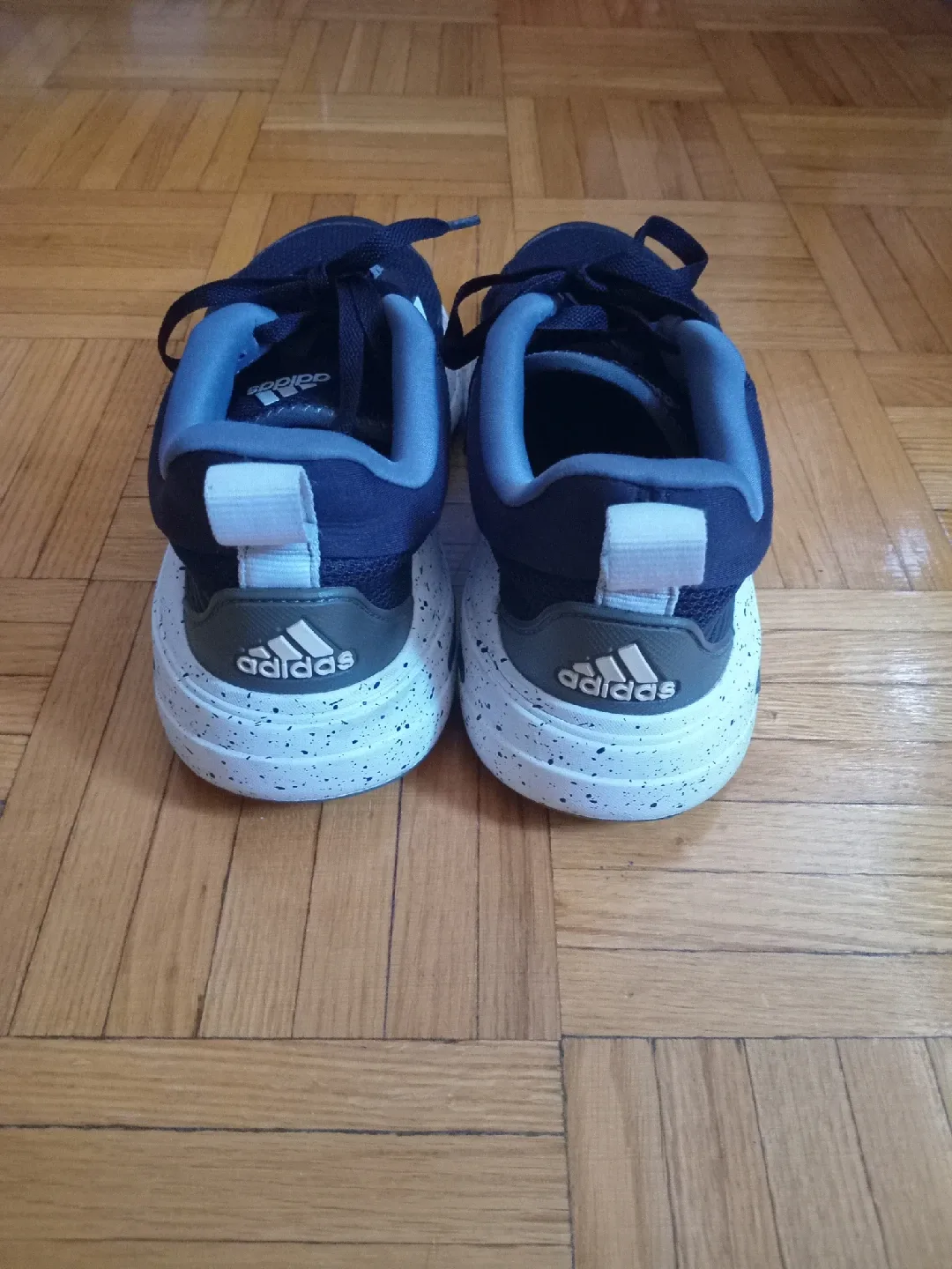 Adidas Running Shoes image indicator(4)