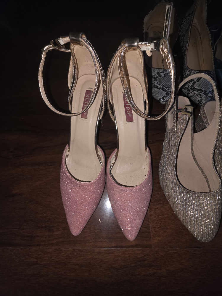 Assorted Women's Flats and Heels - - photo 4