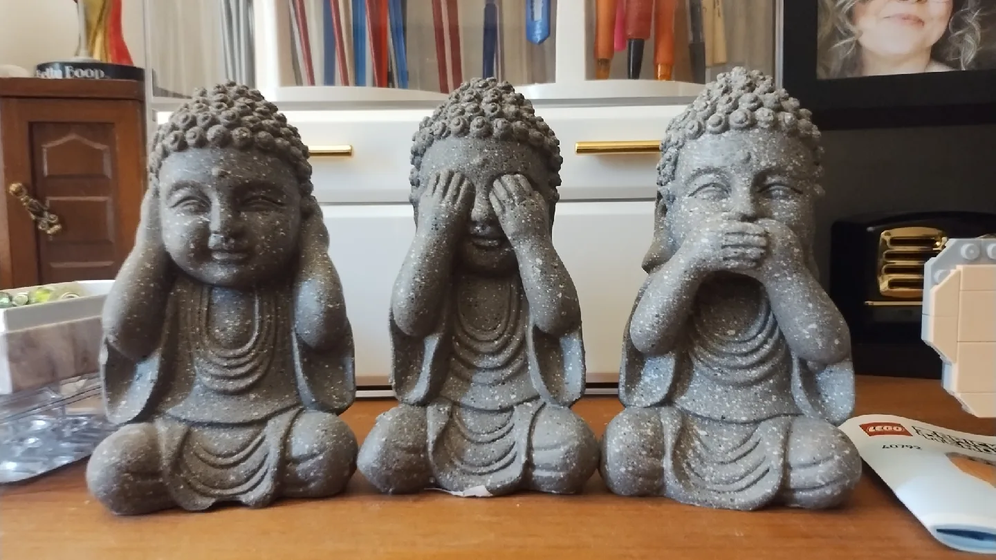 Three Wise Buddha Statues