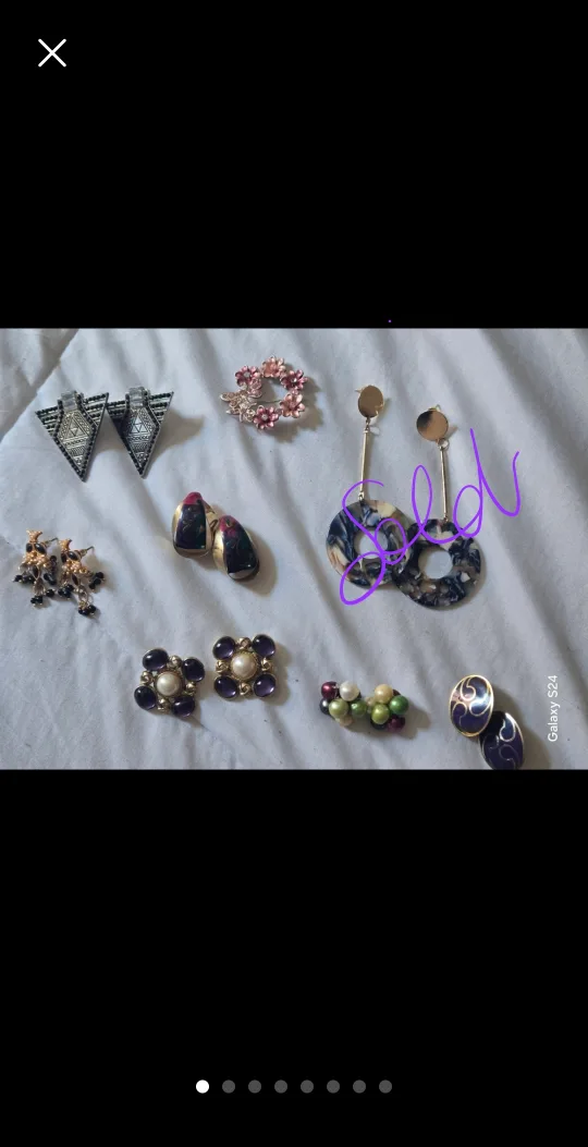 Assorted Earrings thumbnail