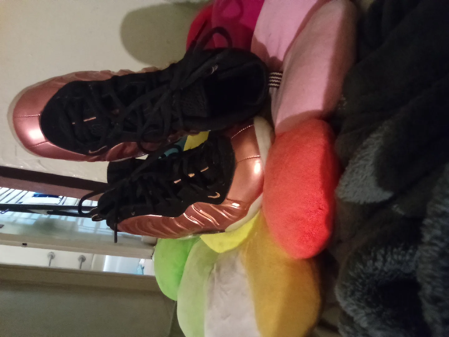 Nike Air Foamposite One Copper Black image indicator(5)