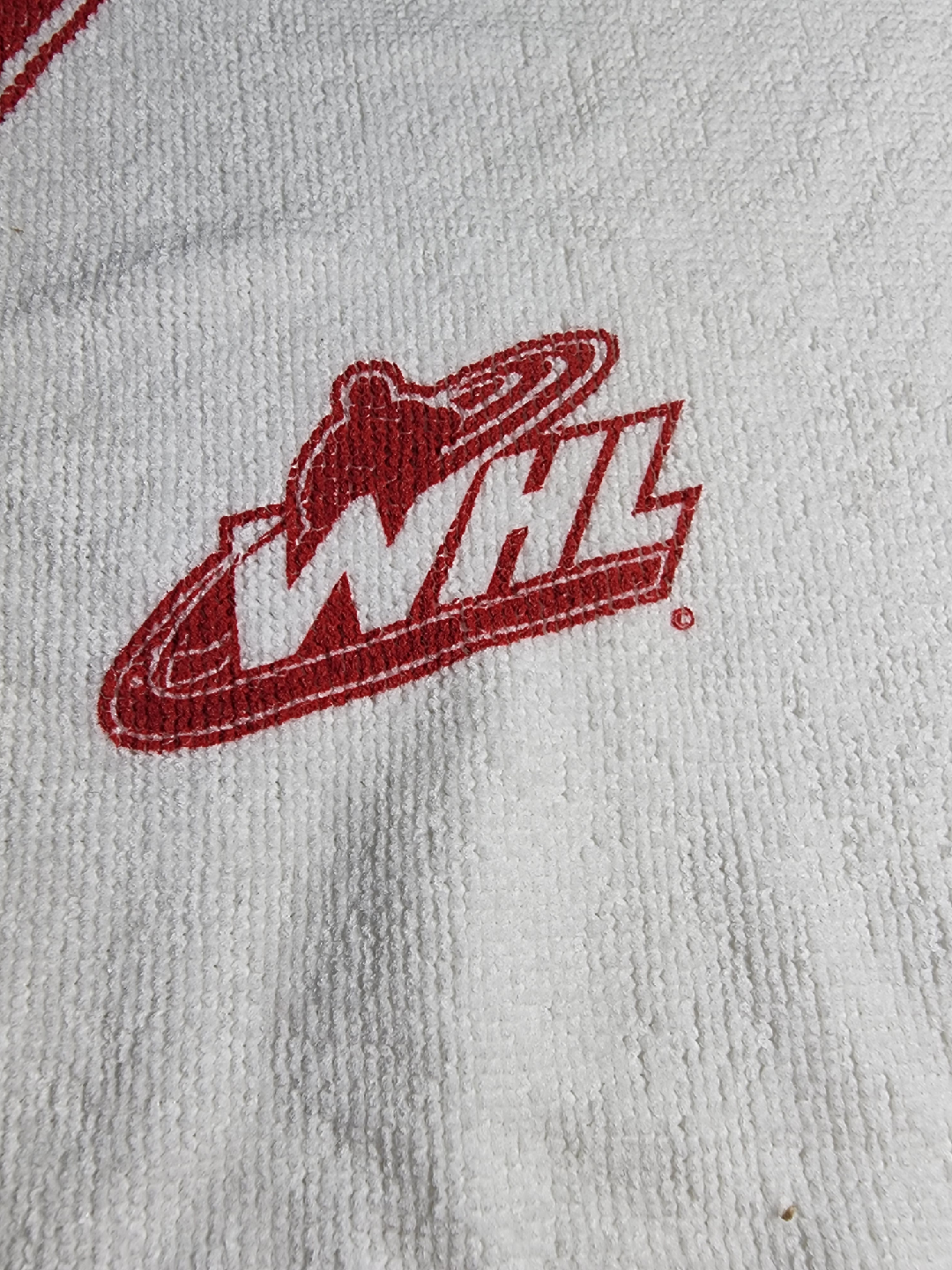 Vancouver Giants Microfibre Towel - photo 4