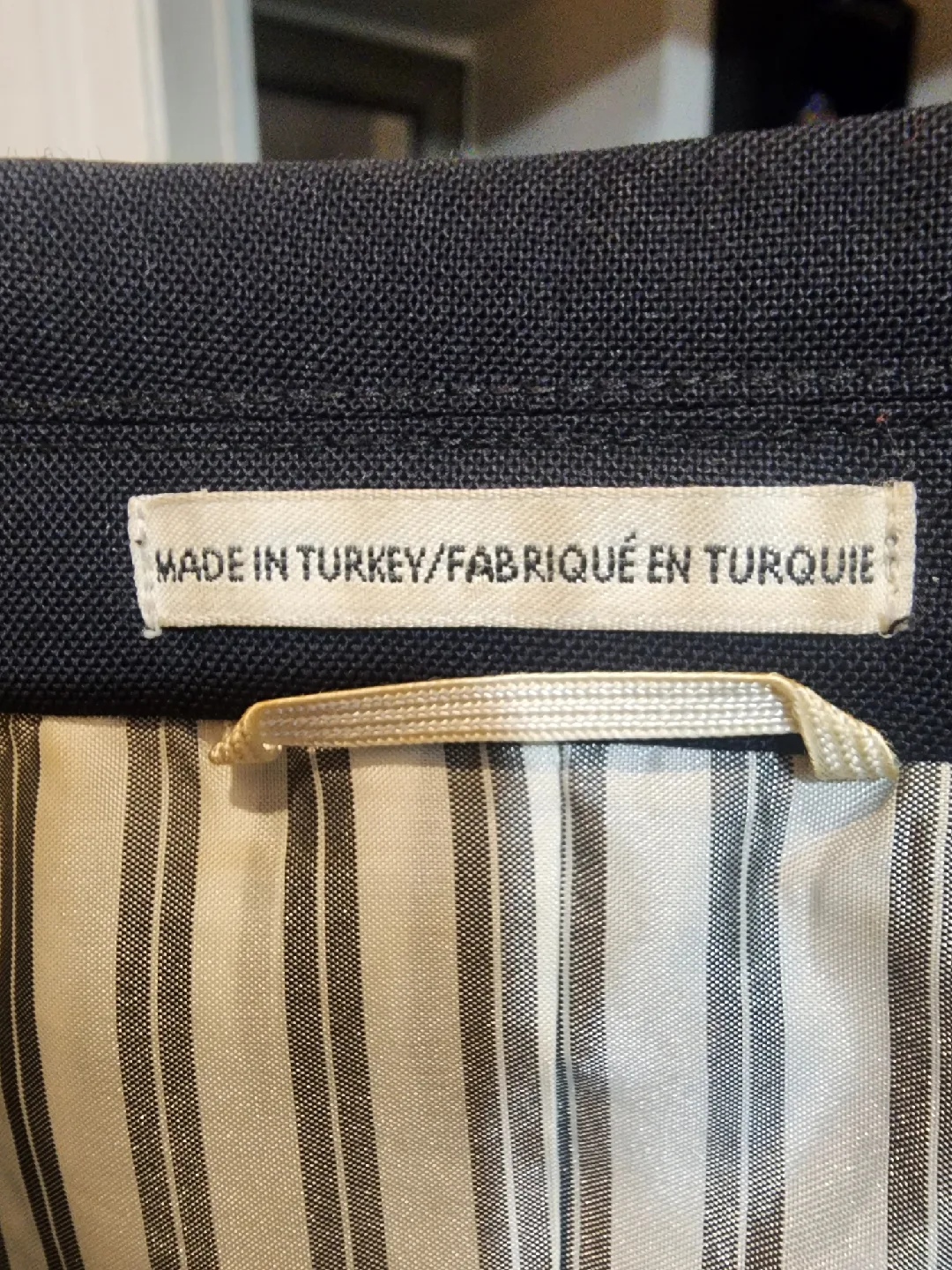 Club Monaco Blazer Size 40 image indicator(5)