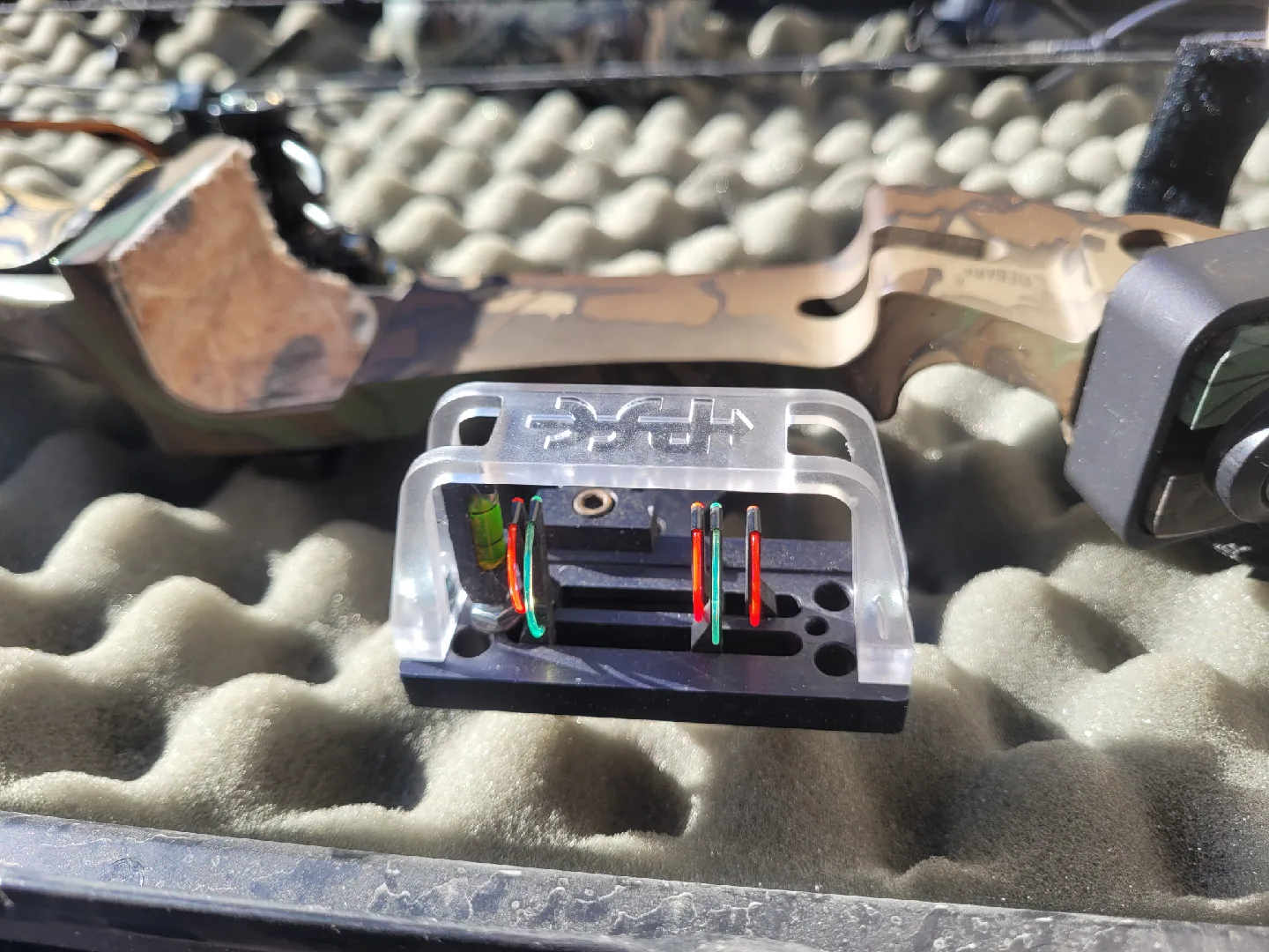 Compound Bow Gear LEFTY image indicator(2)