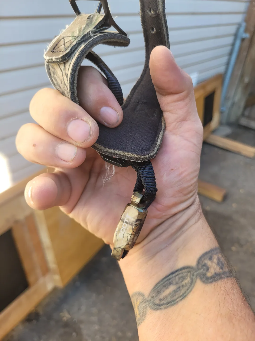 Compound Bow Gear LEFTY image indicator(9)