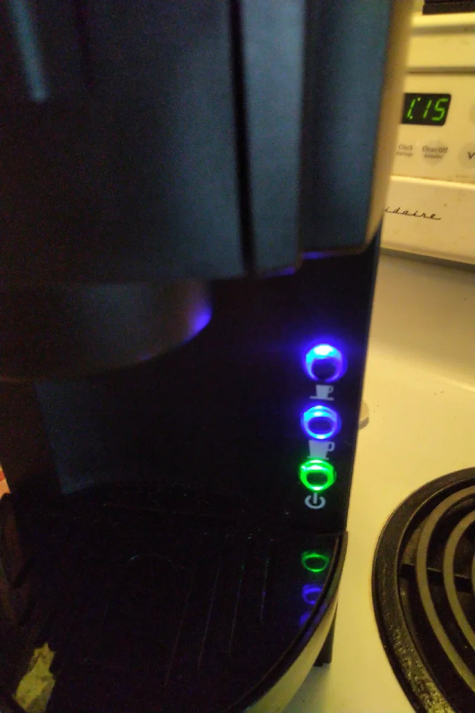 Black Single Serve Coffee Maker image indicator(3)