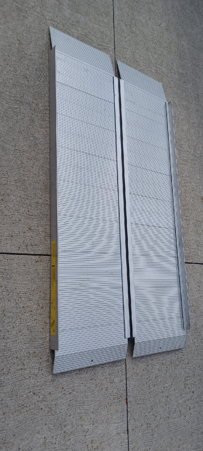 EZ-ACCESS Suitcase Singlefold Ramp - photo 2