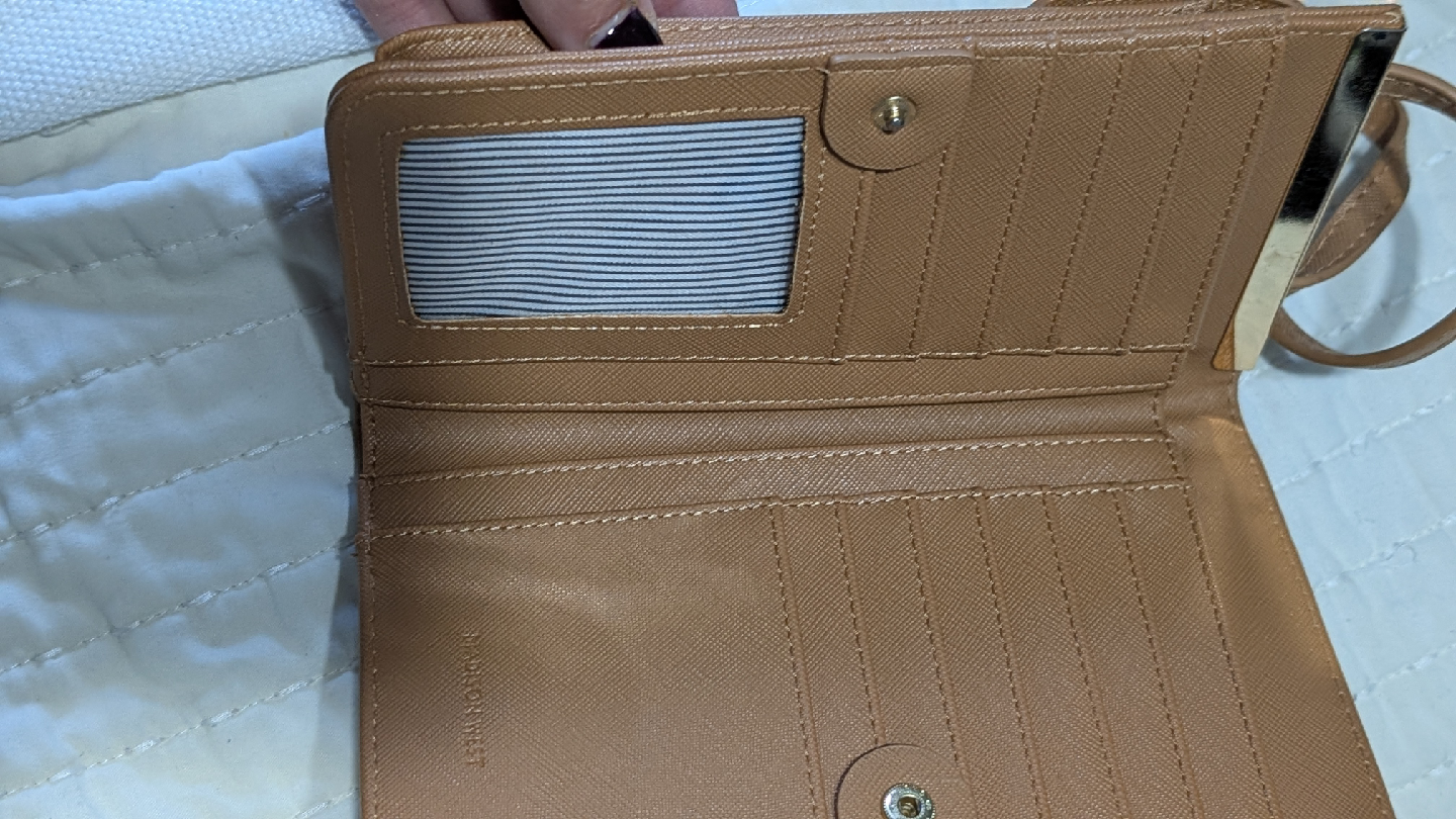 Madden Girl Tan Crossbody Wallet