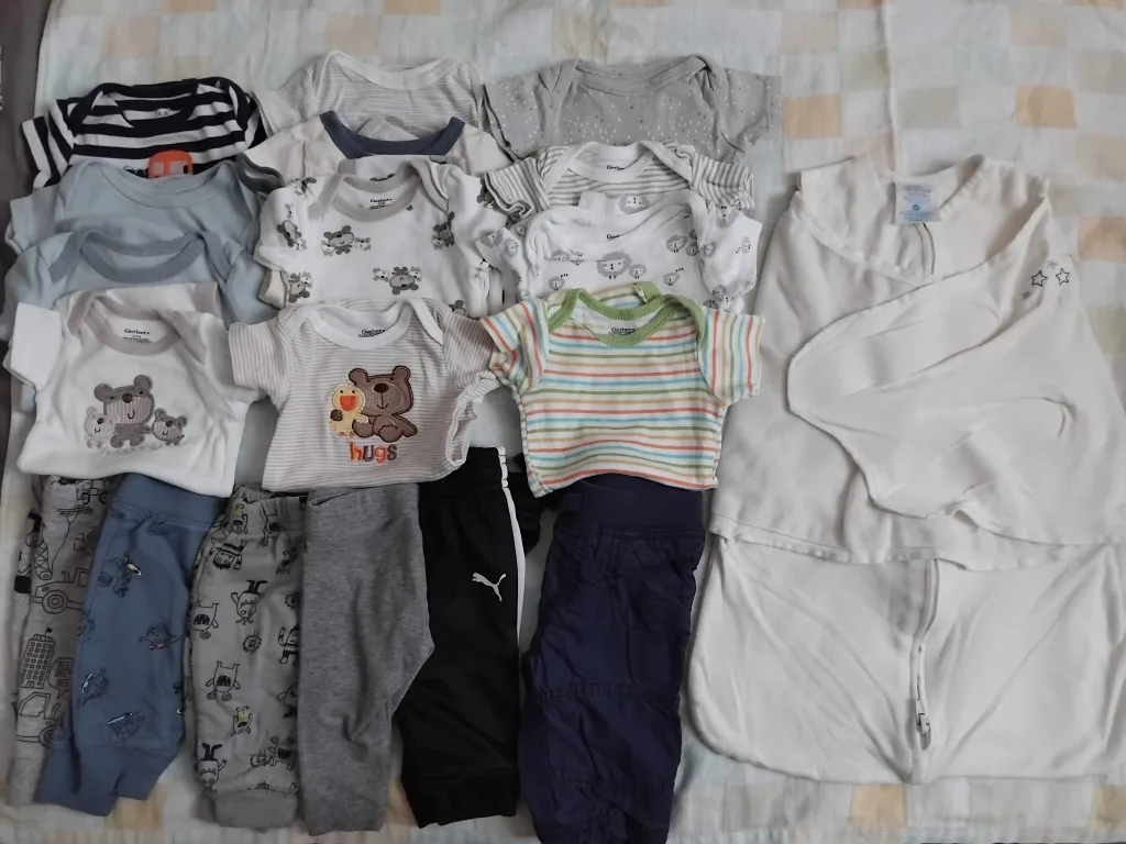 baby clothes NB - 3 months 40 pcs thumbnail