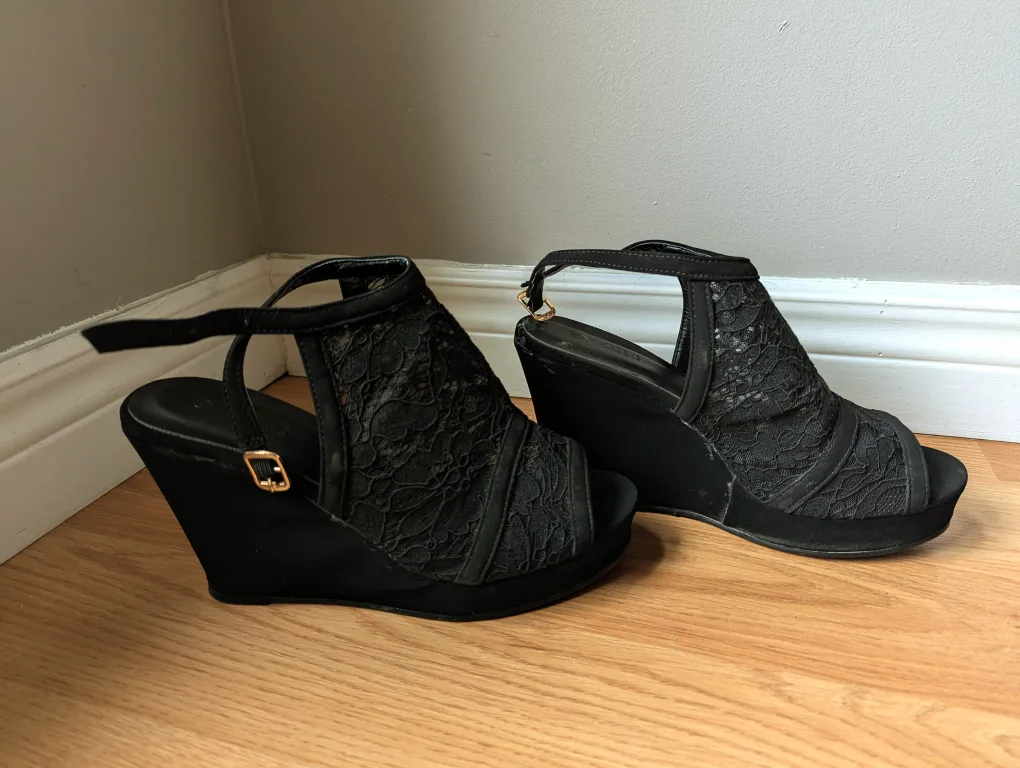 Black Lace Wedge Heels (Ardene) thumbnail