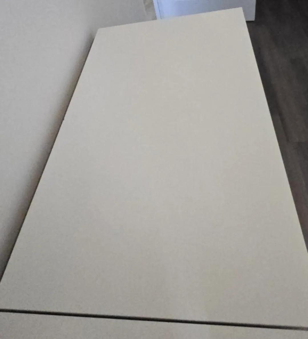 IKEA MALM White 4-Drawer Dresser image indicator(2)