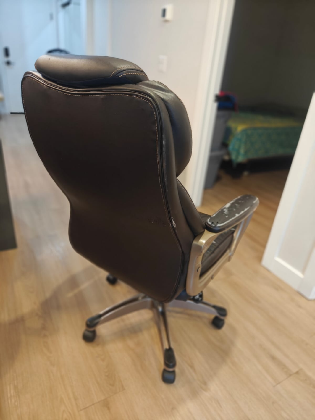 Office Chair - Heavily Used Condition - photo 3
