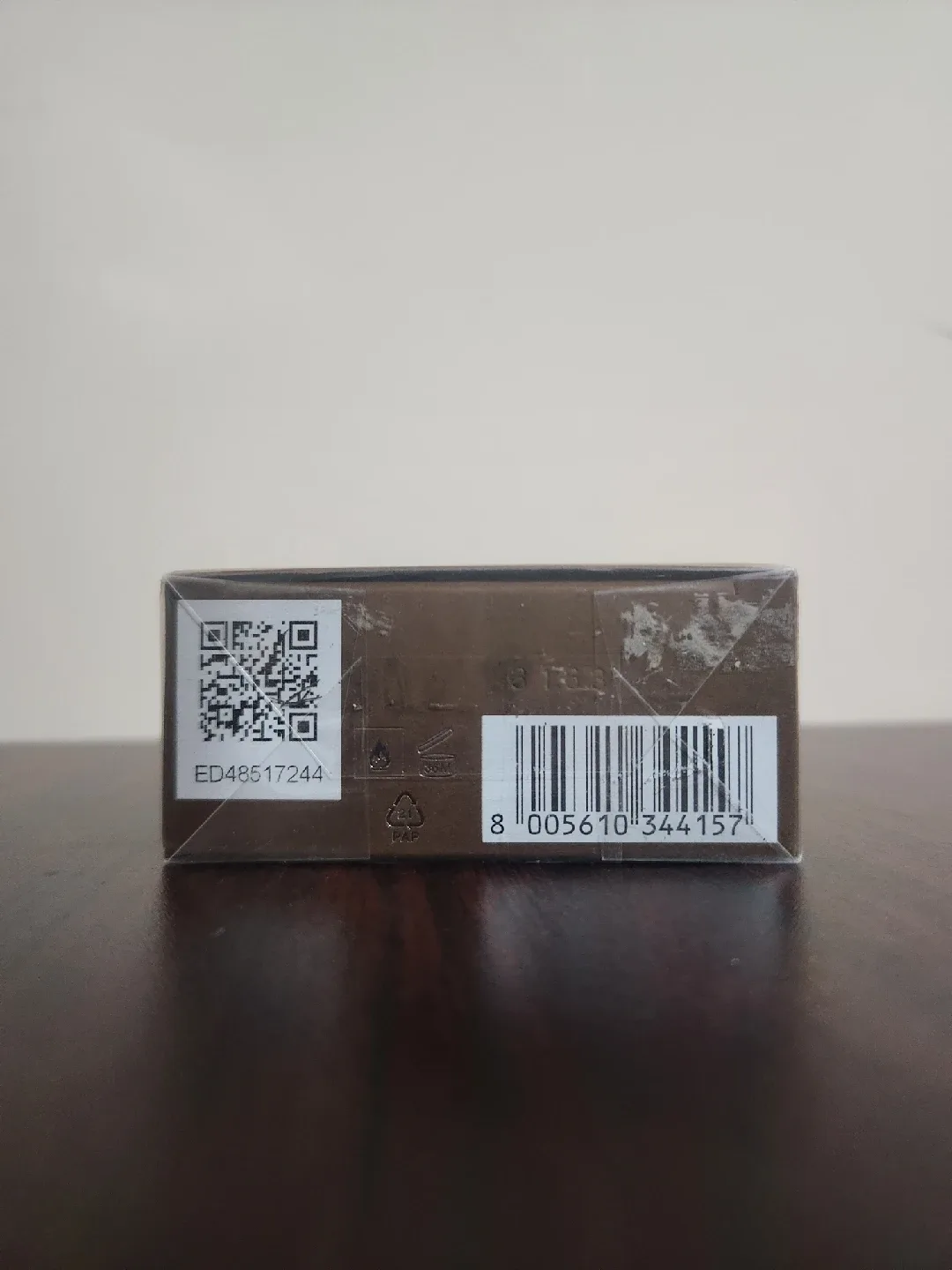 Gucci Guilty Absolute Eau de Parfum image indicator(2)