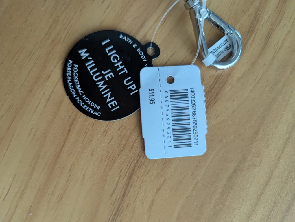 Both Bath & Body Works Skull PocketBac Holder - New! image indicator(4)