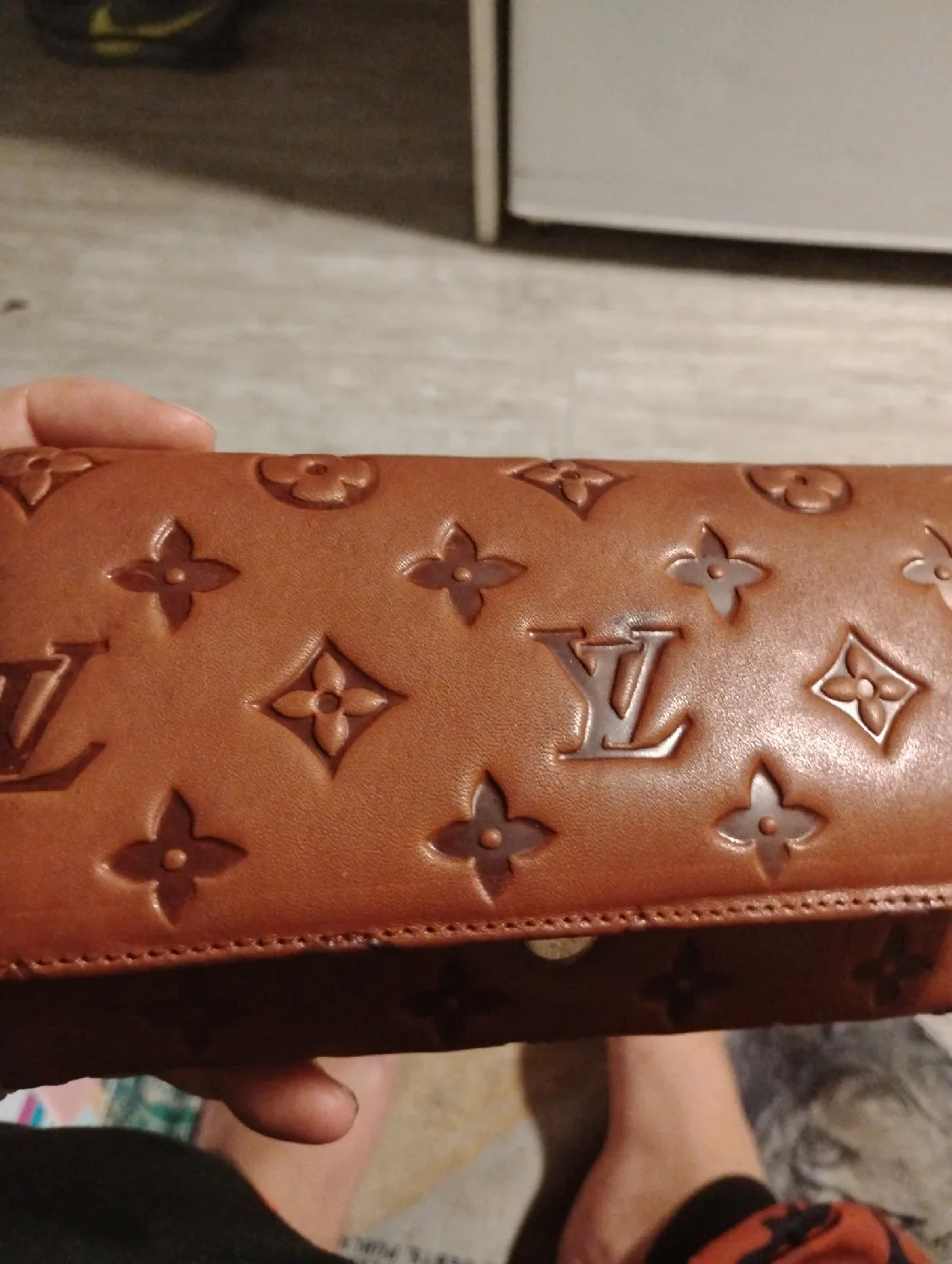 Louis Vuitton Brown Leather Wallet image indicator(2)