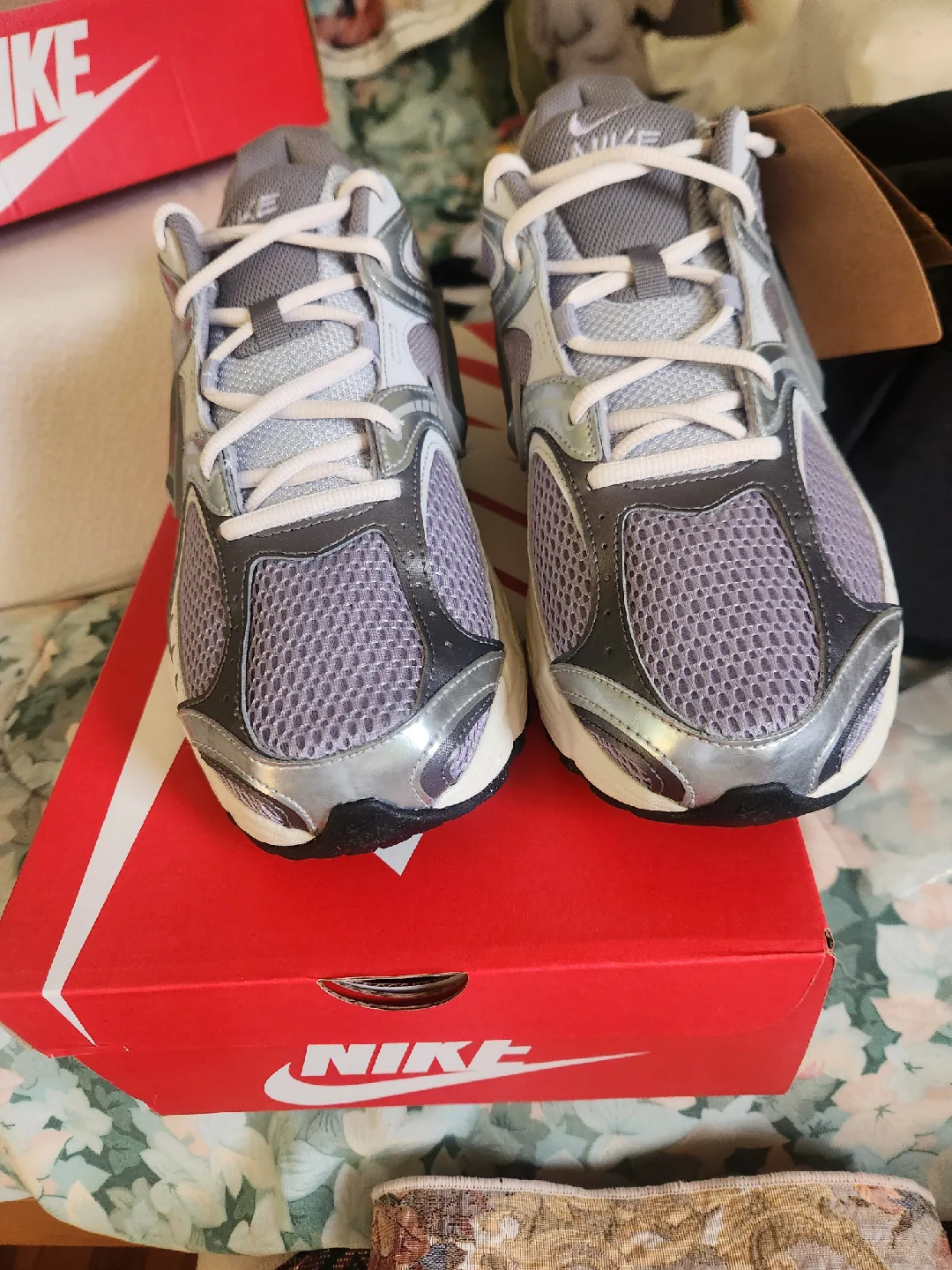 Nike V5 RNR Cement Grey Men's Size 12