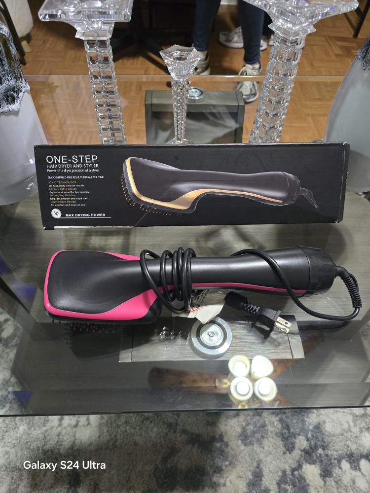 One-Step Hair Dryer and Styler - photo 2