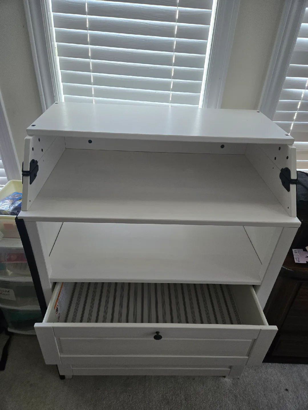 White Changing Table with drawers. image indicator(2)