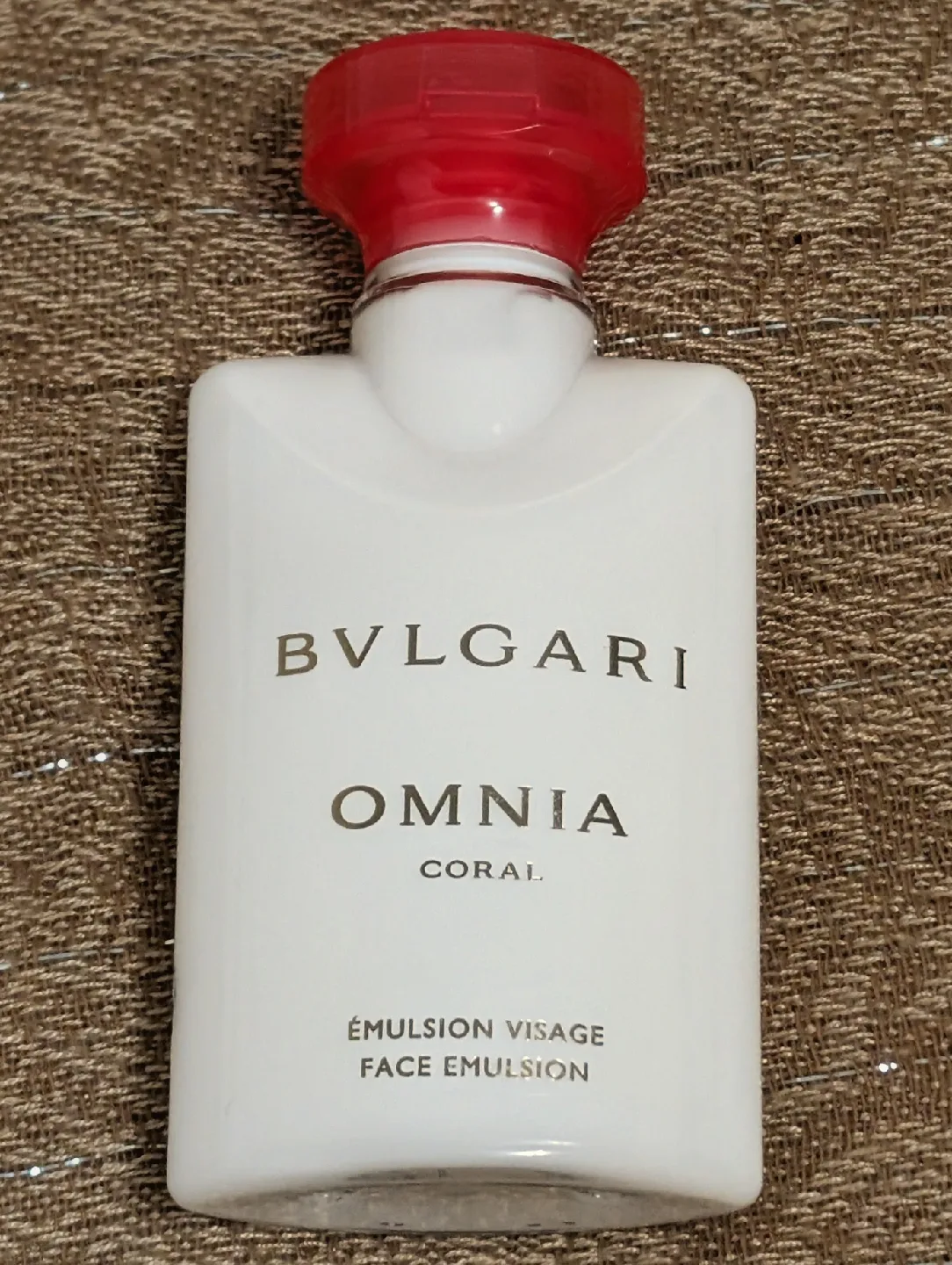 BVLGARI Omnia Coral 3-Piece Travel Set image indicator(2)