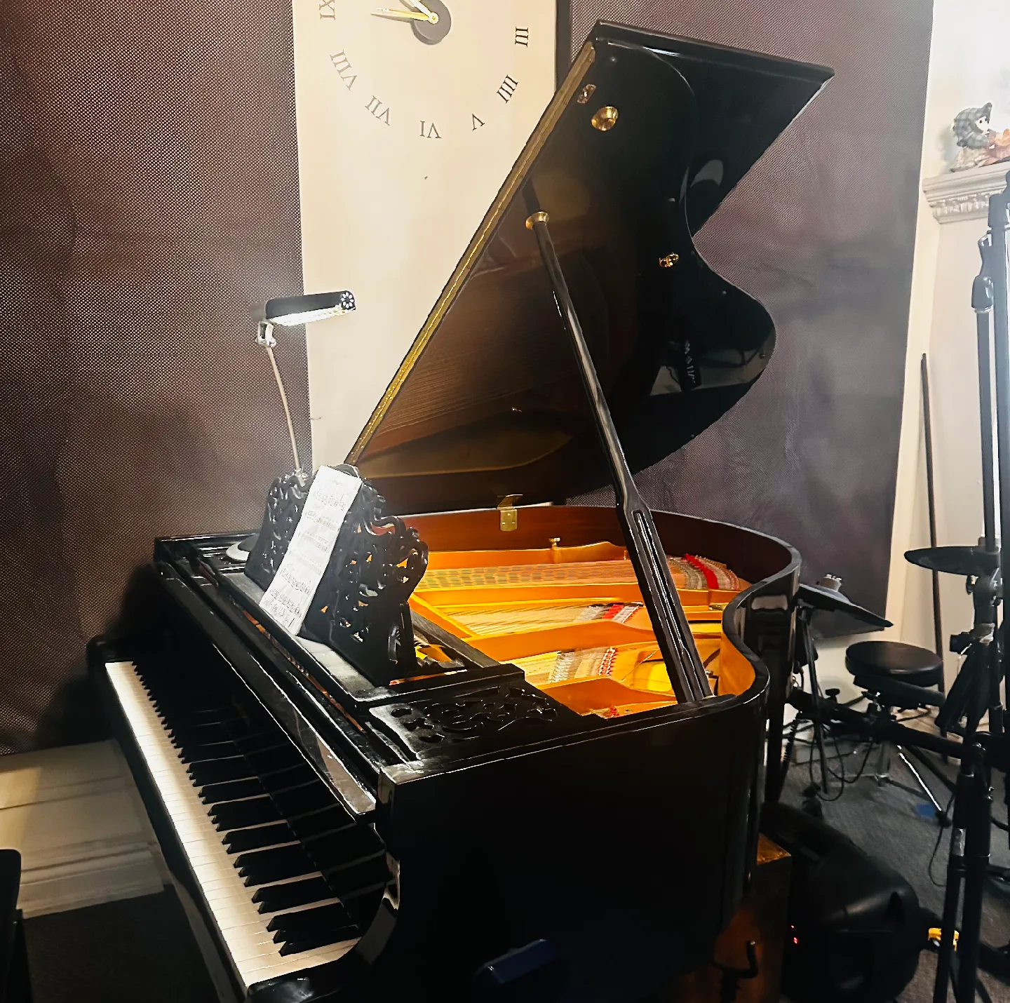 Nordiska World Class Grand Piano image indicator(2)