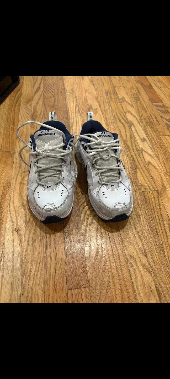 Nike Air Monarch IV White/Navy - Size US 8 thumbnail